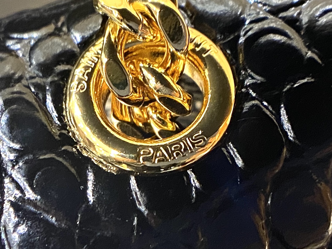 YSL ๐ฒ๐๐๐ ๐ฎ๐ฐ๐๐ ้ณ้ฑผ็บนๆต่ๅ
354119้ป่ฒ/้ๆฃ
