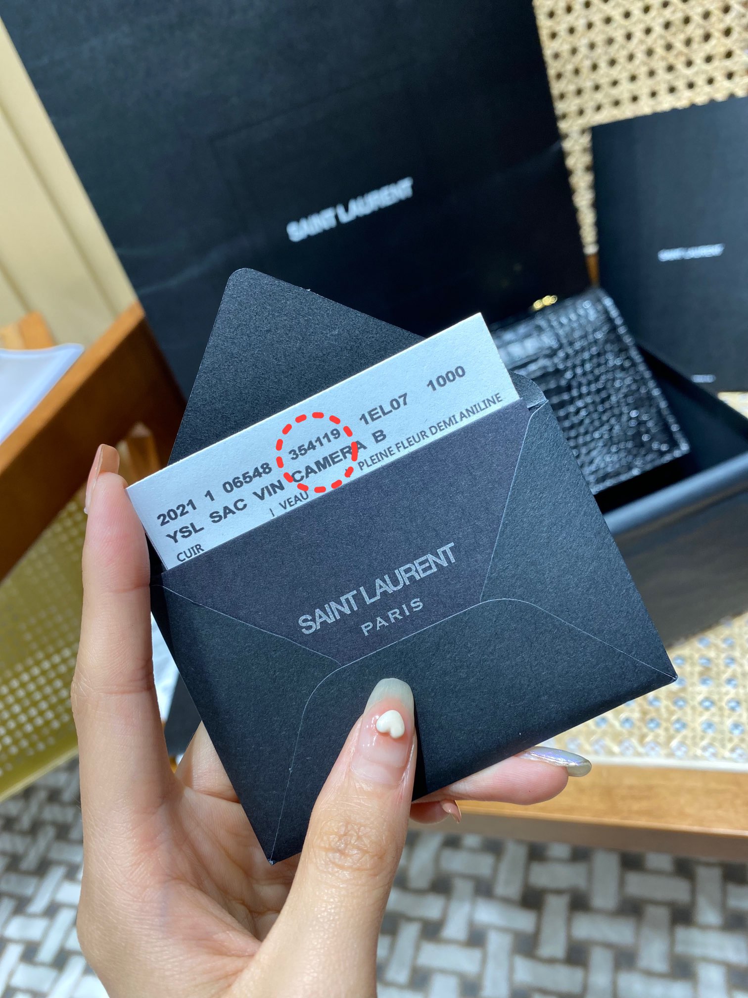 YSL ๐ฒ๐๐๐ ๐ฎ๐ฐ๐๐ ้ณ้ฑผ็บนๆต่ๅ
354119้ป่ฒ/้ๆฃ