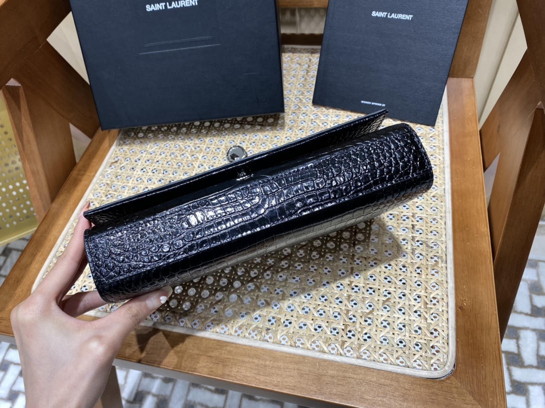 YSL 𝑲𝒂𝒕𝒆 𝟮𝟰𝒄𝒎 鳄鱼纹流苏包 354119黑色/银扣