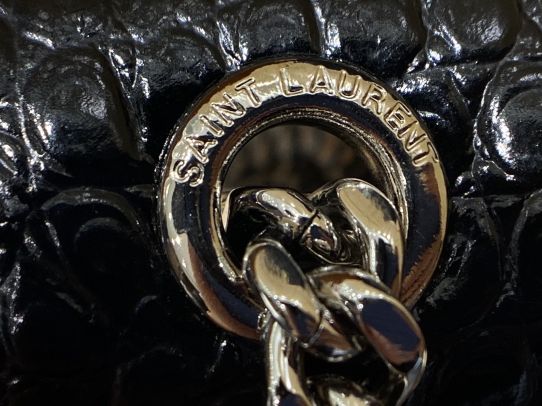 YSL 𝑲𝒂𝒕𝒆 𝟮𝟰𝒄𝒎 鳄鱼纹流苏包 354119黑色/银扣