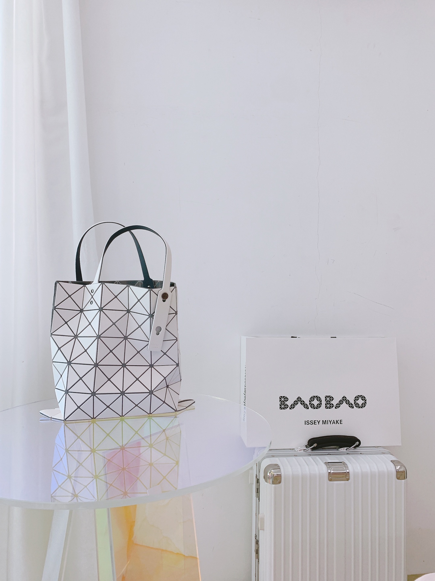 ISSEY MIYAKE 新品三月樱花季限定色手提袋0087