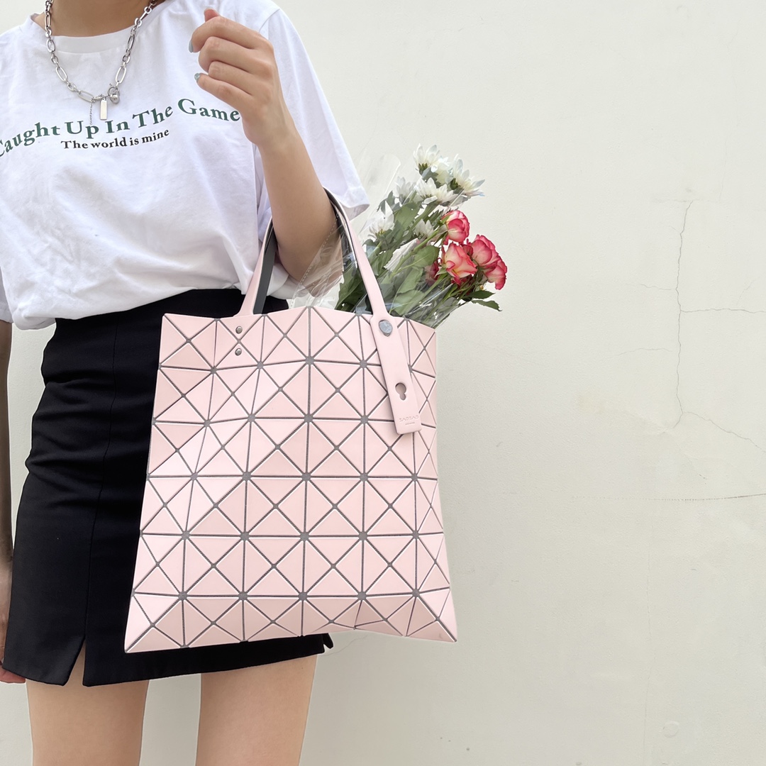 ISSEY MIYAKE 新品三月樱花季限定色手提袋0087