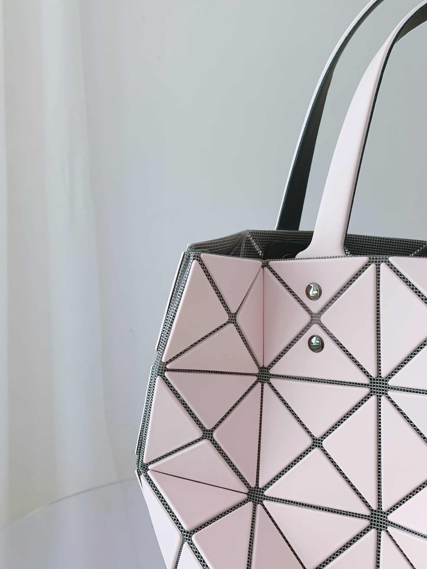 ISSEY MIYAKE 新品三月樱花季限定色手提袋0087