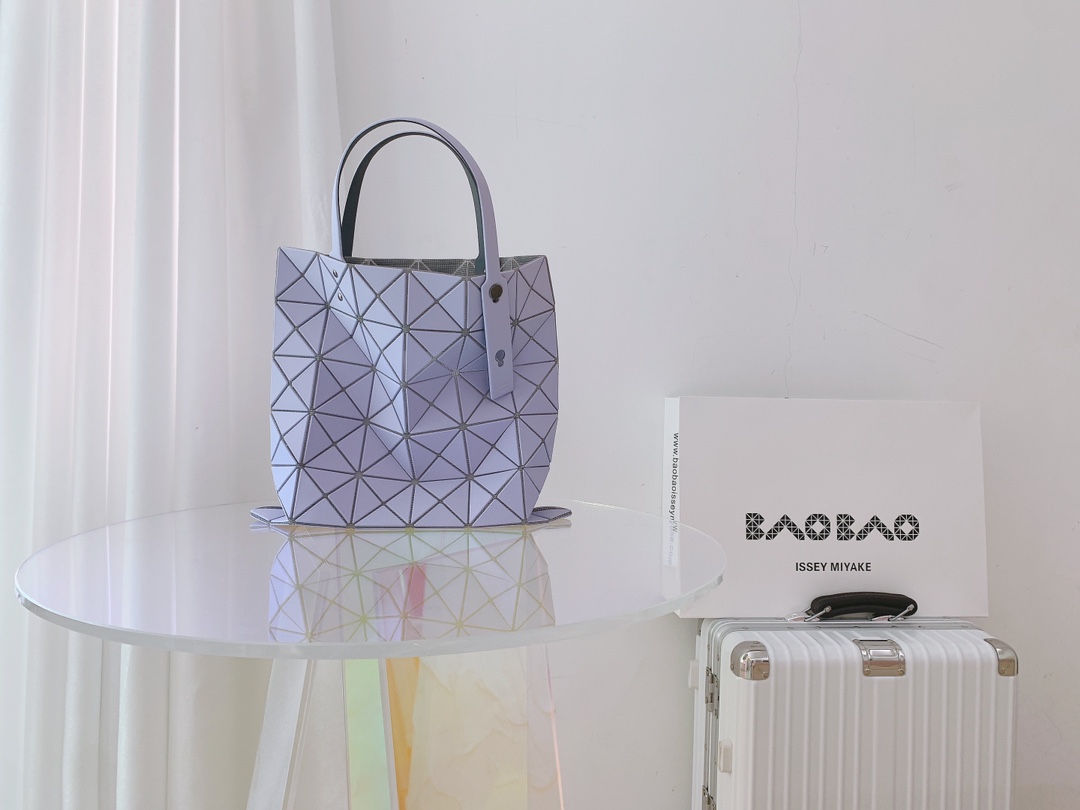 ISSEY MIYAKE 新品三月樱花季限定色手提袋0087