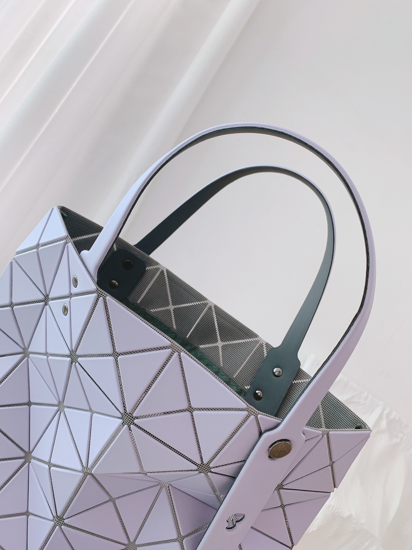 ISSEY MIYAKE 新品三月樱花季限定色手提袋0087