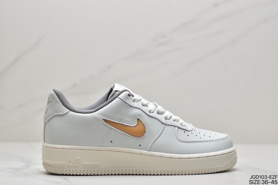 180 耐克Nike Air Force 1 07 LX 空军一号低帮百搭休闲运动板鞋DC8894