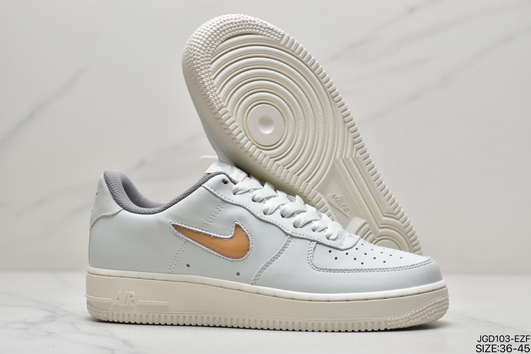 180 耐克Nike Air Force 1 07 LX 空军一号低帮百搭休闲运动板鞋DC8894