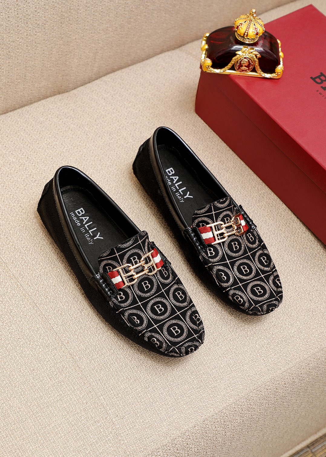 I5   Bally 「 巴利」豆豆鞋正码