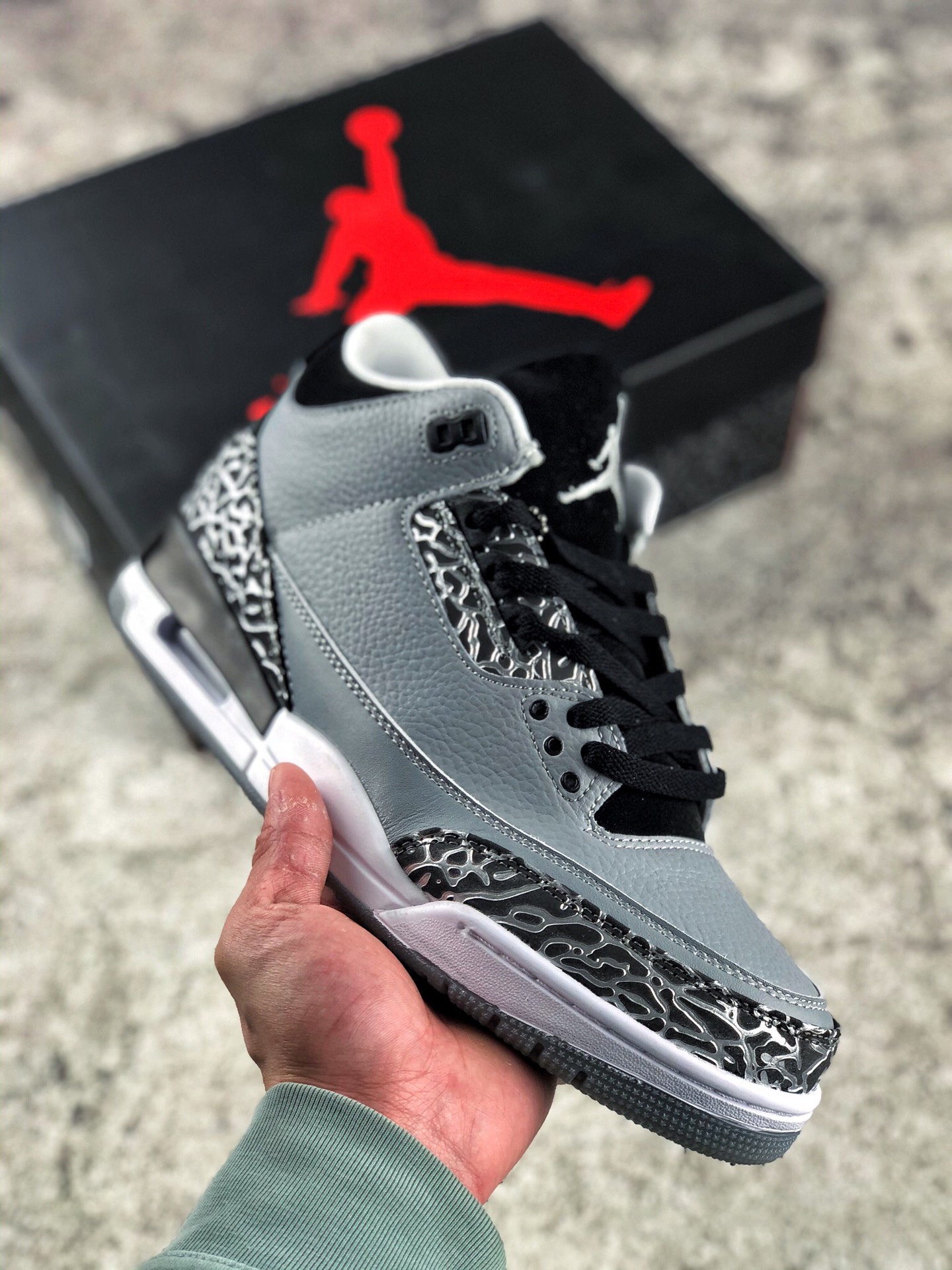 本地自取 支持放店
Air Jordan 3 SE Denim