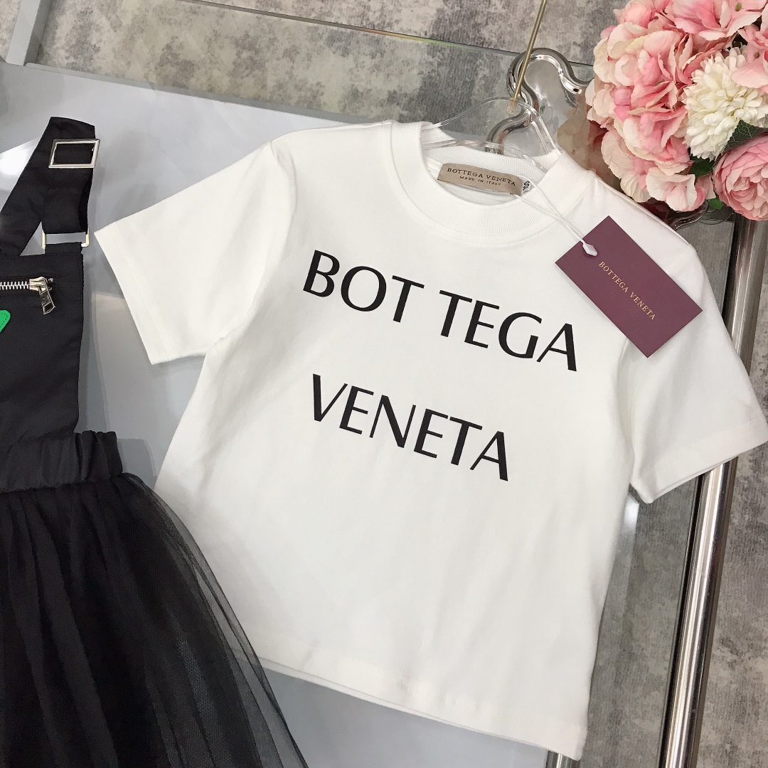 Bottega Veneta 2022/SS Limited Series: Classic Green Leather Tops with Metal Buttons - 图片 3