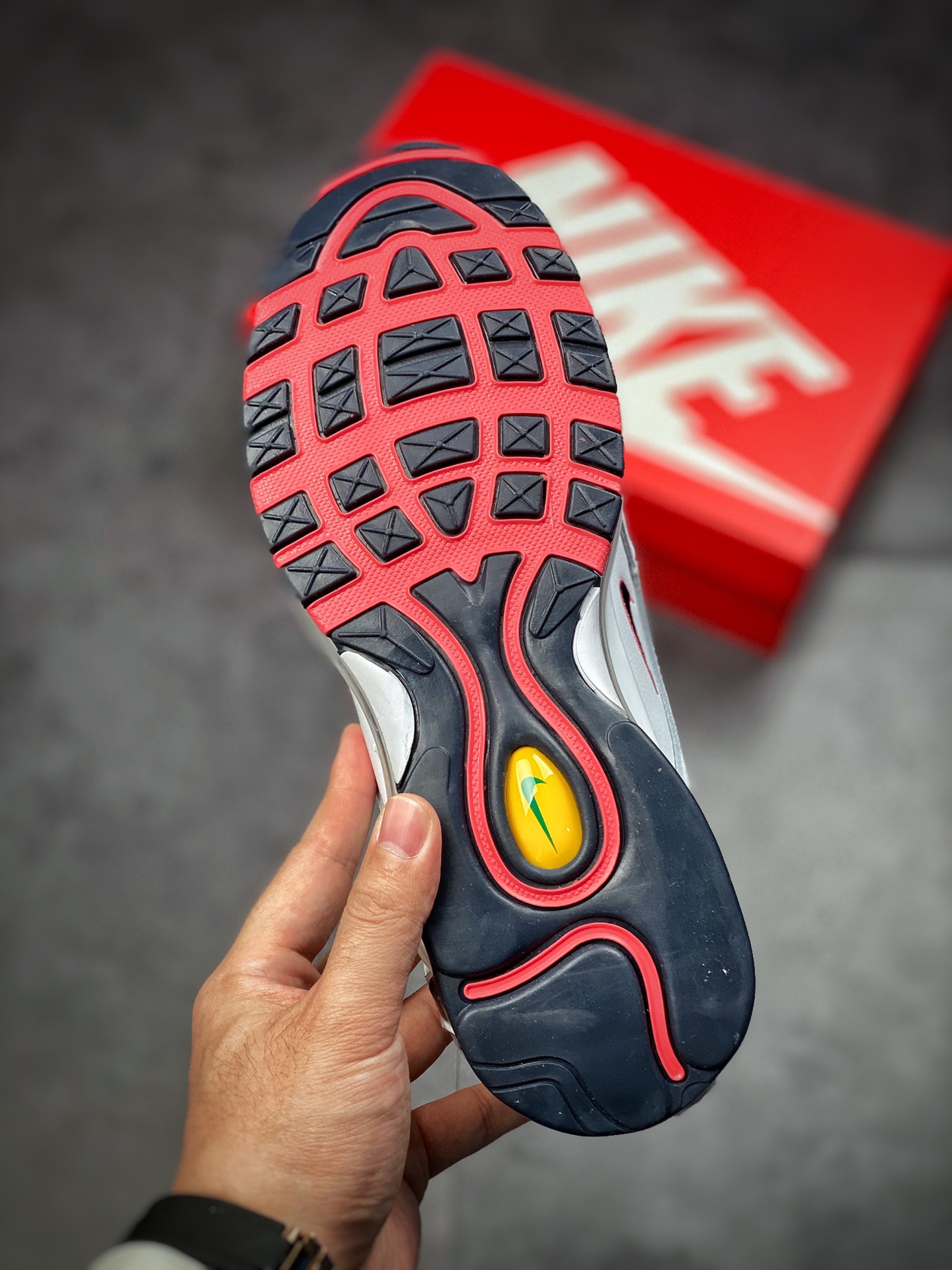 240 Nike Air Max 97 彩虹拉环 平台特供 DH1592-100-莆田鞋,莆田鞋货源,高仿鞋,高仿鞋货源,安福档口,莆田高仿鞋,莆田鞋批发,高仿鞋批发,莆田高仿运动鞋,高仿运动鞋,莆田运动鞋 240 Nike Air Max 97 彩虹拉环 平台特供 DH1592-100