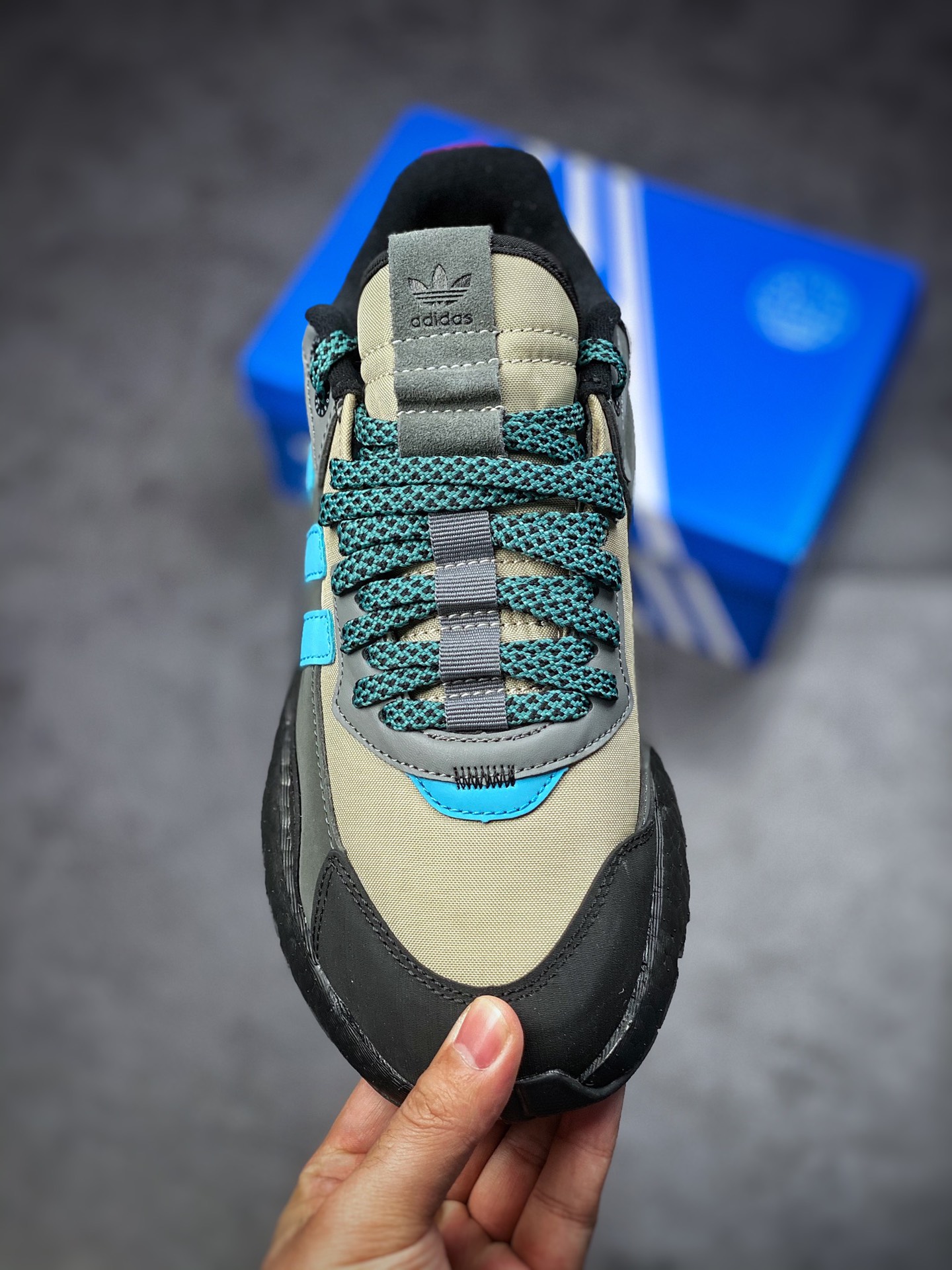 180 Adidas Nite Jogger Boost 3.0 三叶草 联名夜行者黑灰蓝FZ3665-莆田鞋,莆田鞋货源,高仿鞋,高仿鞋货源,安福档口,莆田高仿鞋,莆田鞋批发,高仿鞋批发,莆田高仿运动鞋,高仿运动鞋,莆田运动鞋 180 Adidas Nite Jogger Boost 3.0 三叶草 联名夜行者黑灰蓝FZ3665