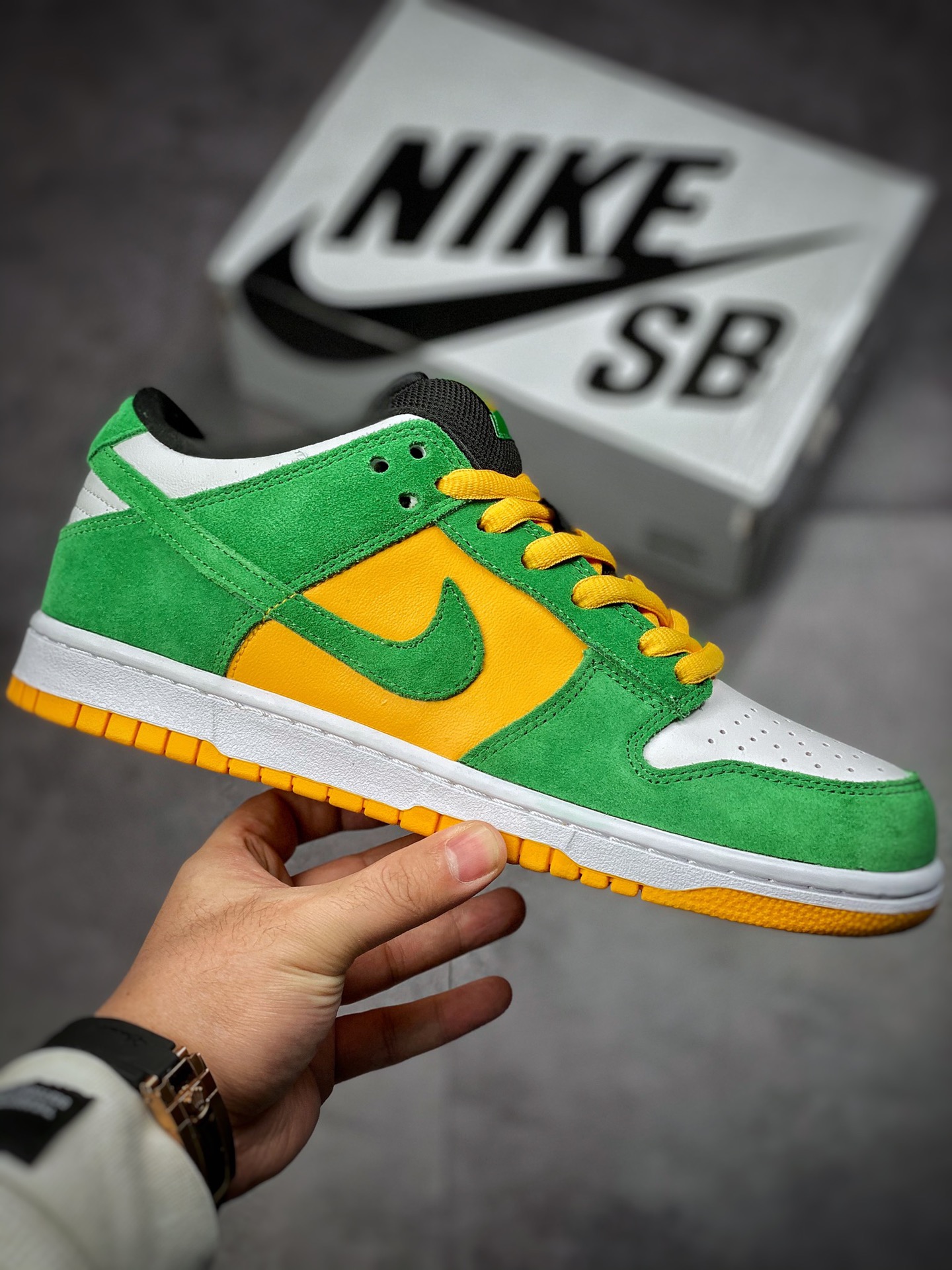 260  Nike SB Dunk Low 元年复刻 黄绿304292-132