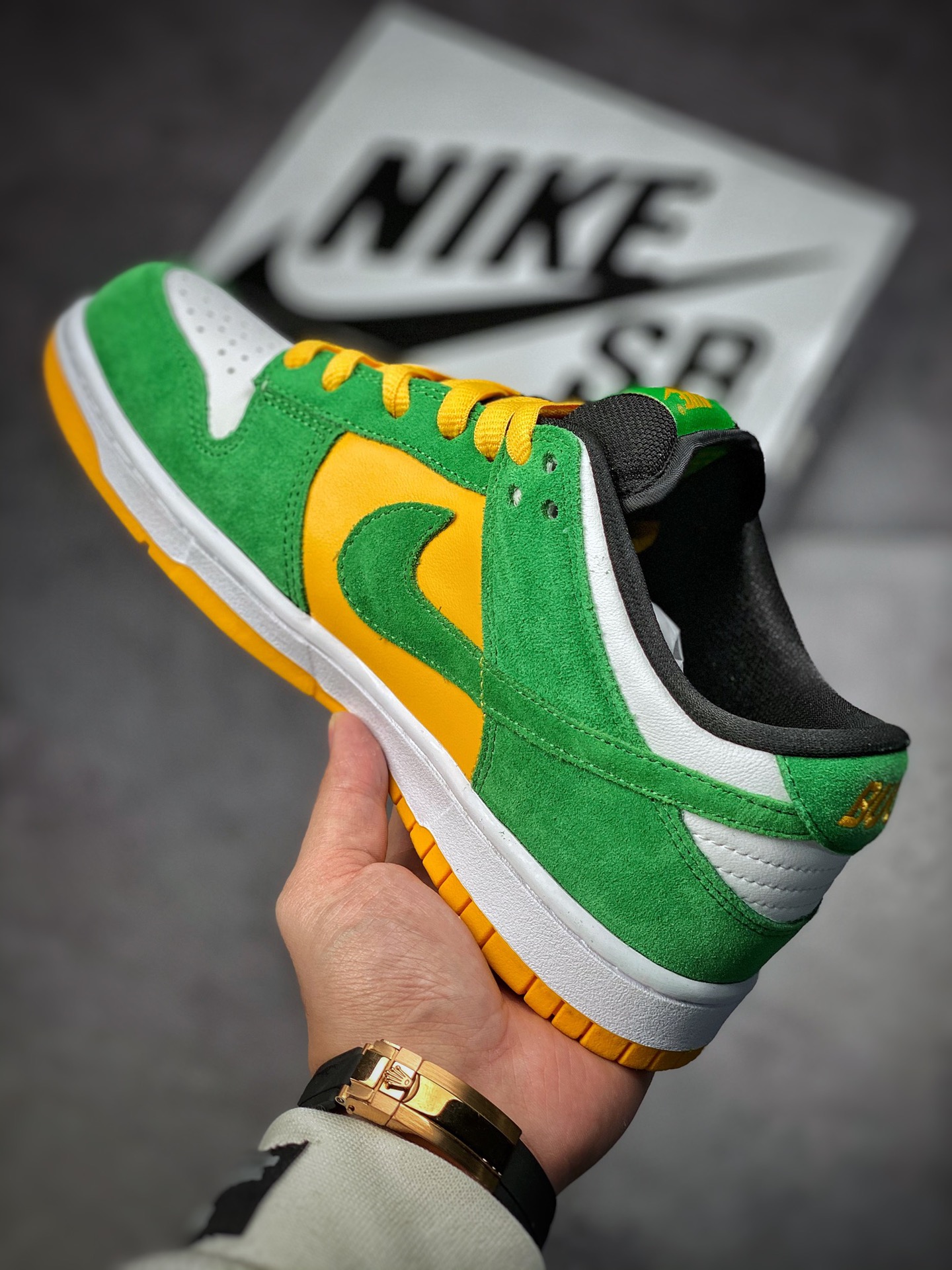 260  Nike SB Dunk Low 元年复刻 黄绿304292-132
