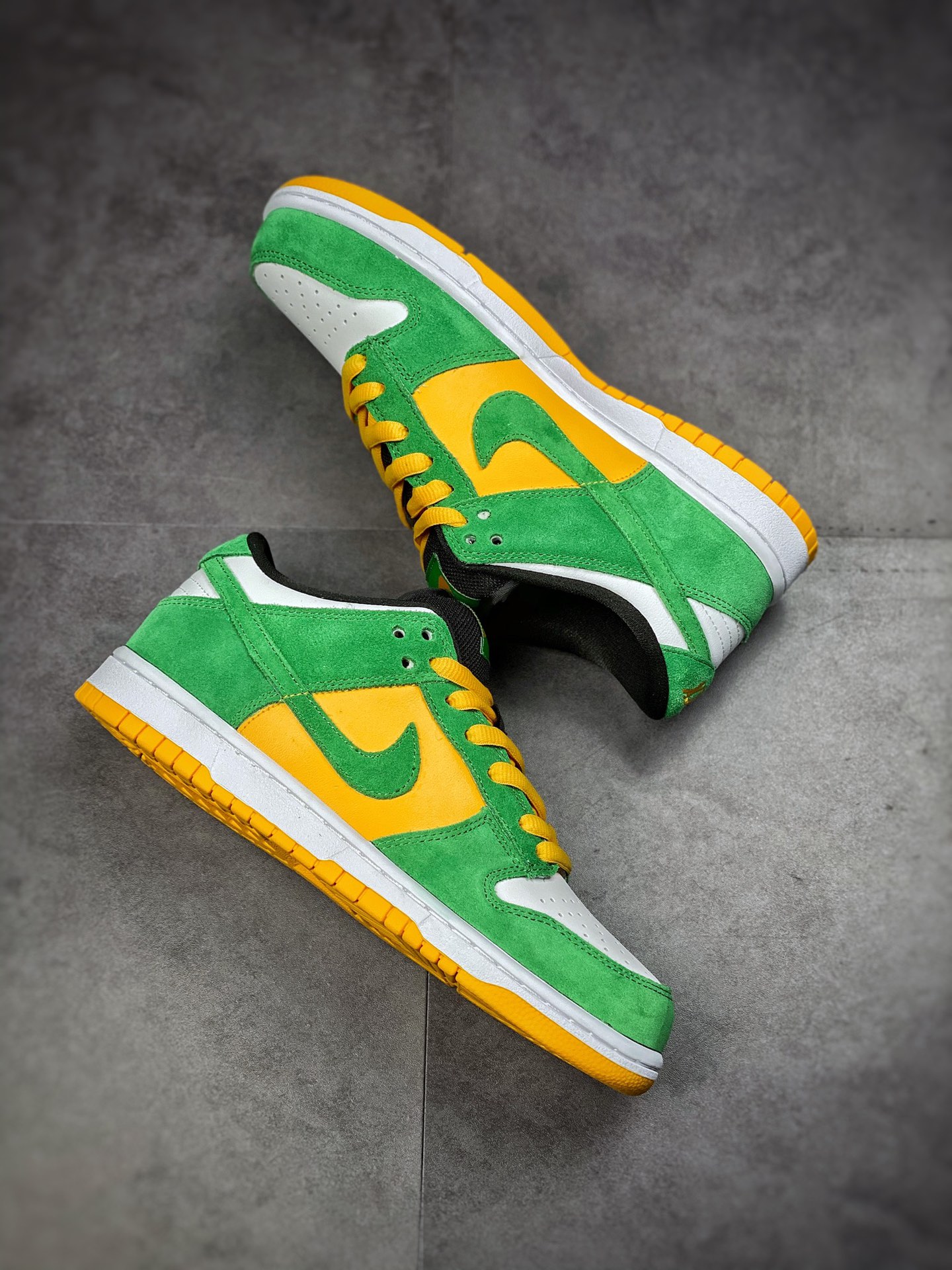 260  Nike SB Dunk Low 元年复刻 黄绿304292-132