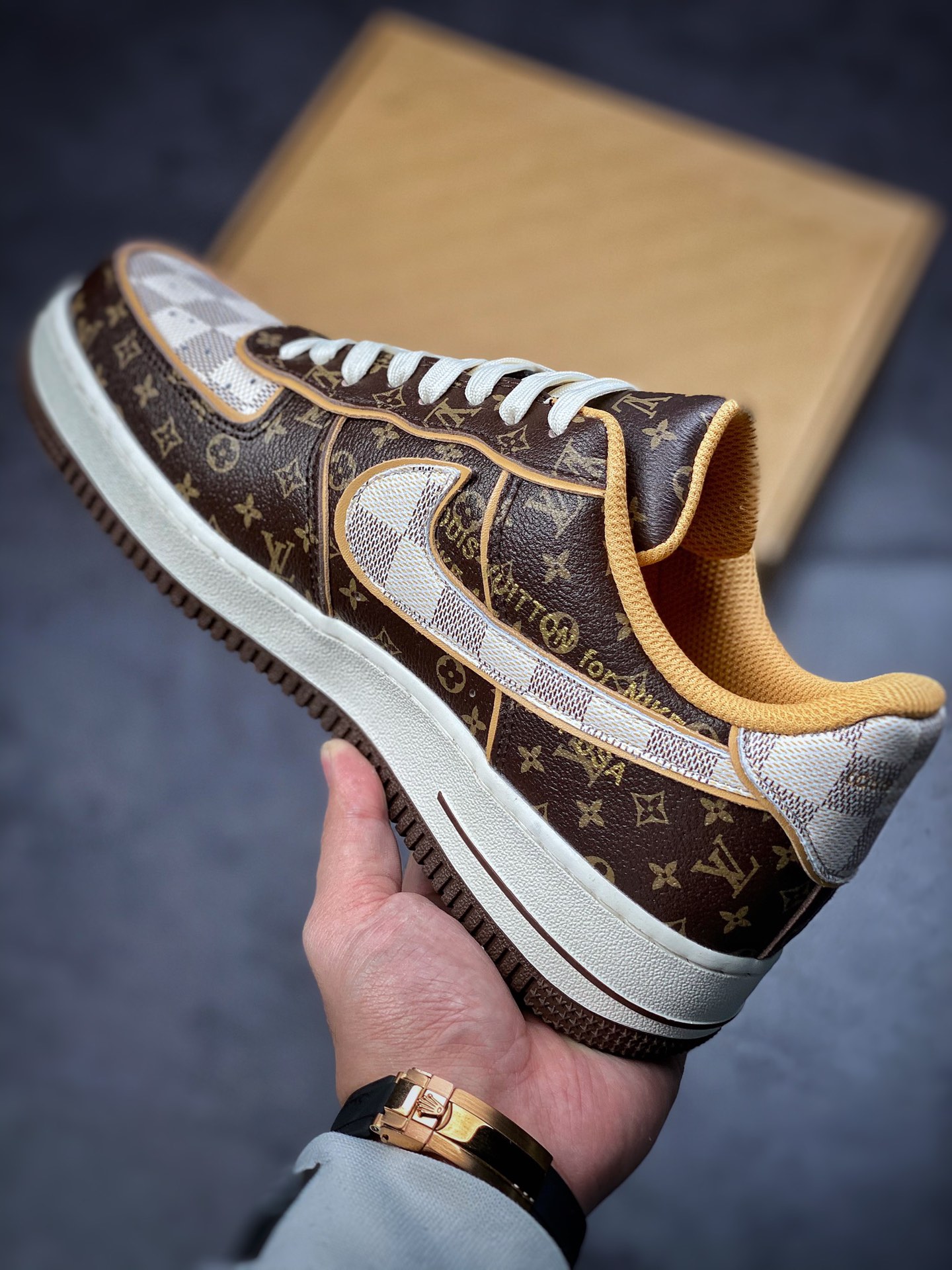 260  Louis Vuitton x Air Force 1 Low 联名老花拼接