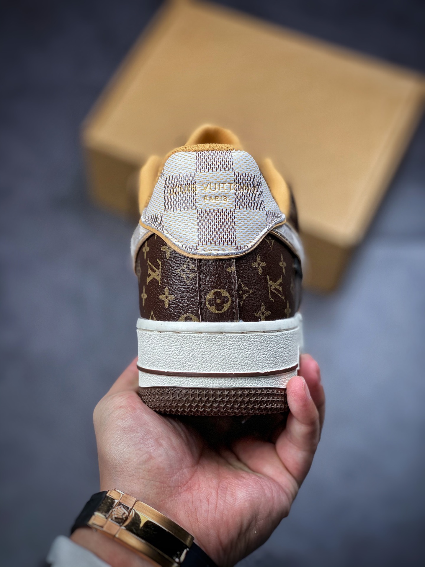 260  Louis Vuitton x Air Force 1 Low 联名老花拼接