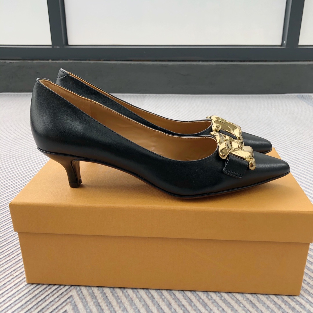 TODS Classic Plumb-Button Single-Shoe: Comfortable and Graceful Footwear with Stylish Design - 图片 5