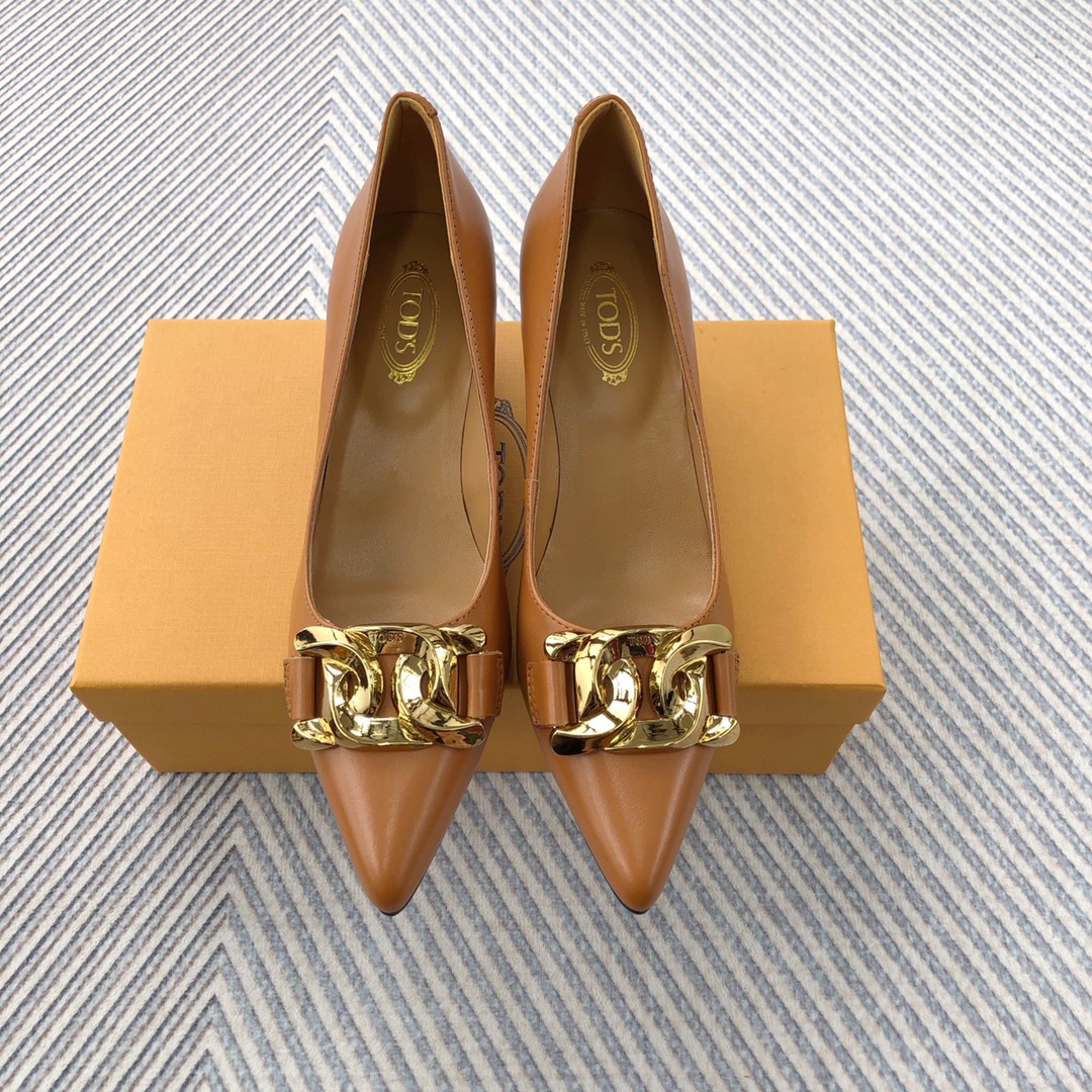 New TODS Classic Plumb-Button Single-Shoe: Comfortable and Graceful Design - 图片 1