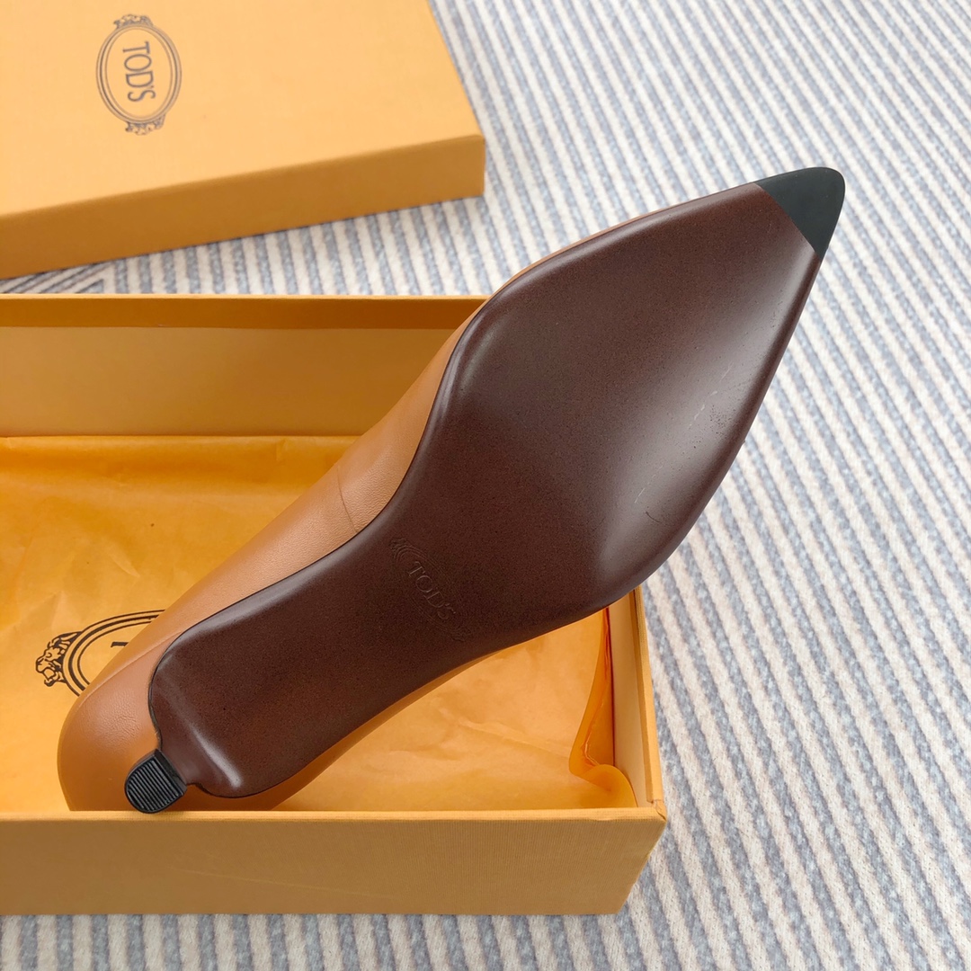 New TODS Classic Plumb-Button Single-Shoe: Comfortable and Graceful Design - 图片 9