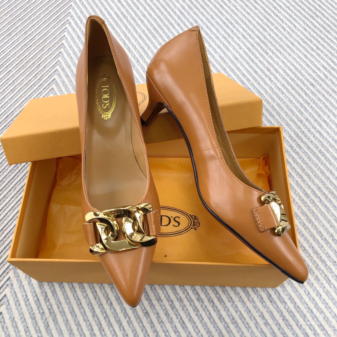 New TODS Classic Plumb-Button Single-Shoe: Comfortable and Graceful Design - 图片 4
