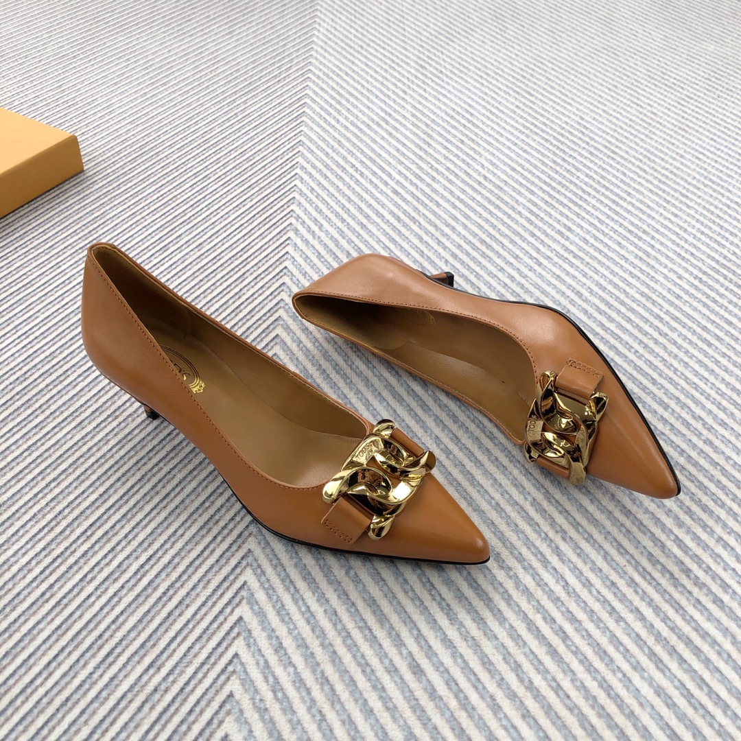New TODS Classic Plumb-Button Single-Shoe: Comfortable and Graceful Design - 图片 2