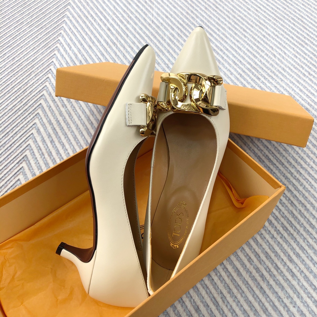 TODS Classic Plumb-Button Single-Shoe: Elegant Design with Shoe-Faced Embellishment - 图片 6