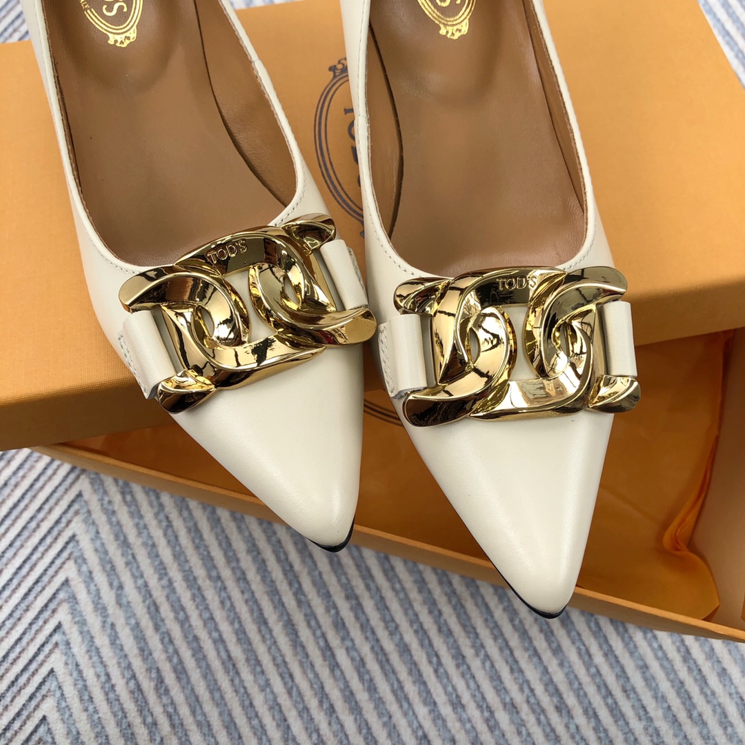 TODS Classic Plumb-Button Single-Shoe: Elegant Design with Shoe-Faced Embellishment - 图片 7