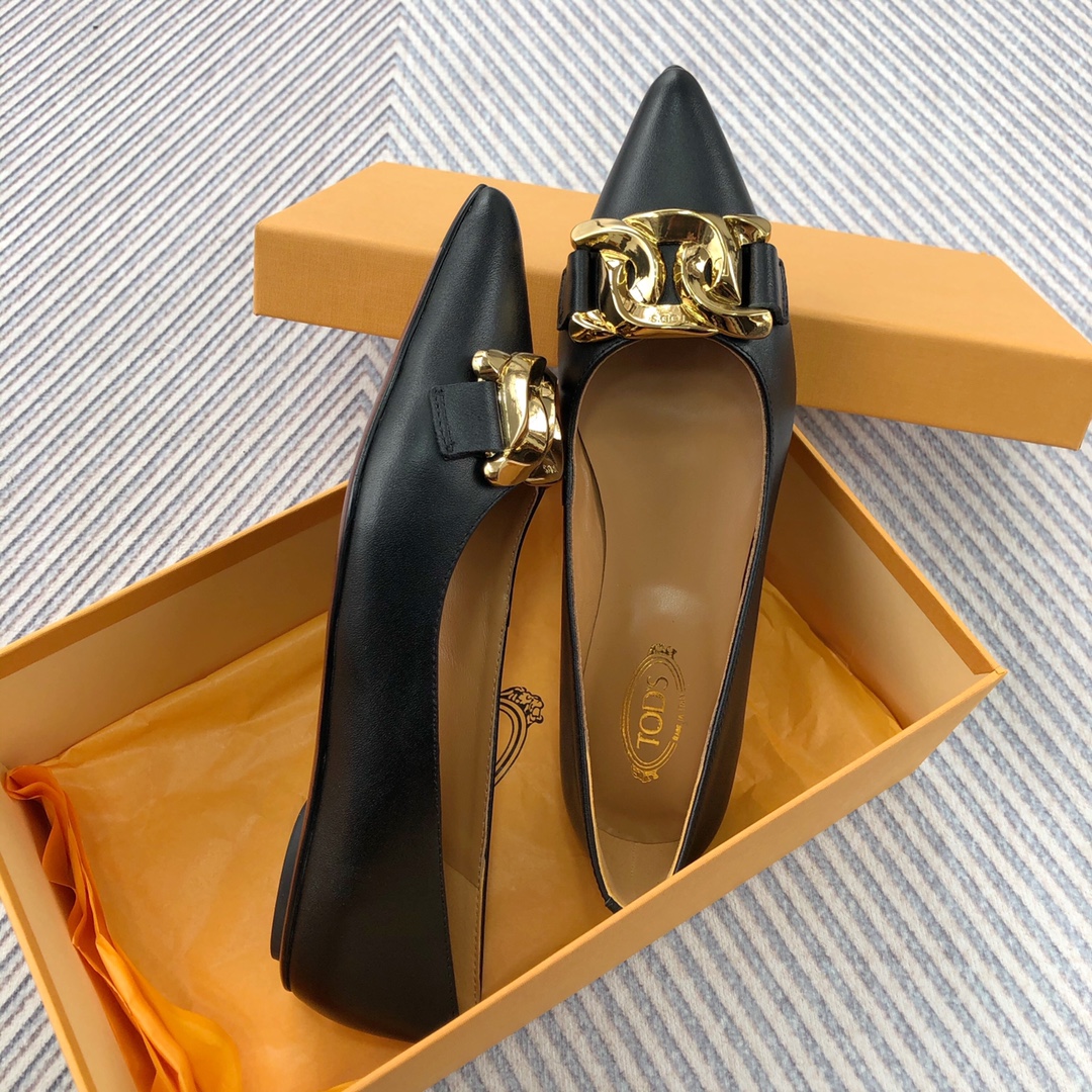 TODS Classic Plumb-Button Single-Shoe: Elegant Design with Comfortable Fit - 图片 5