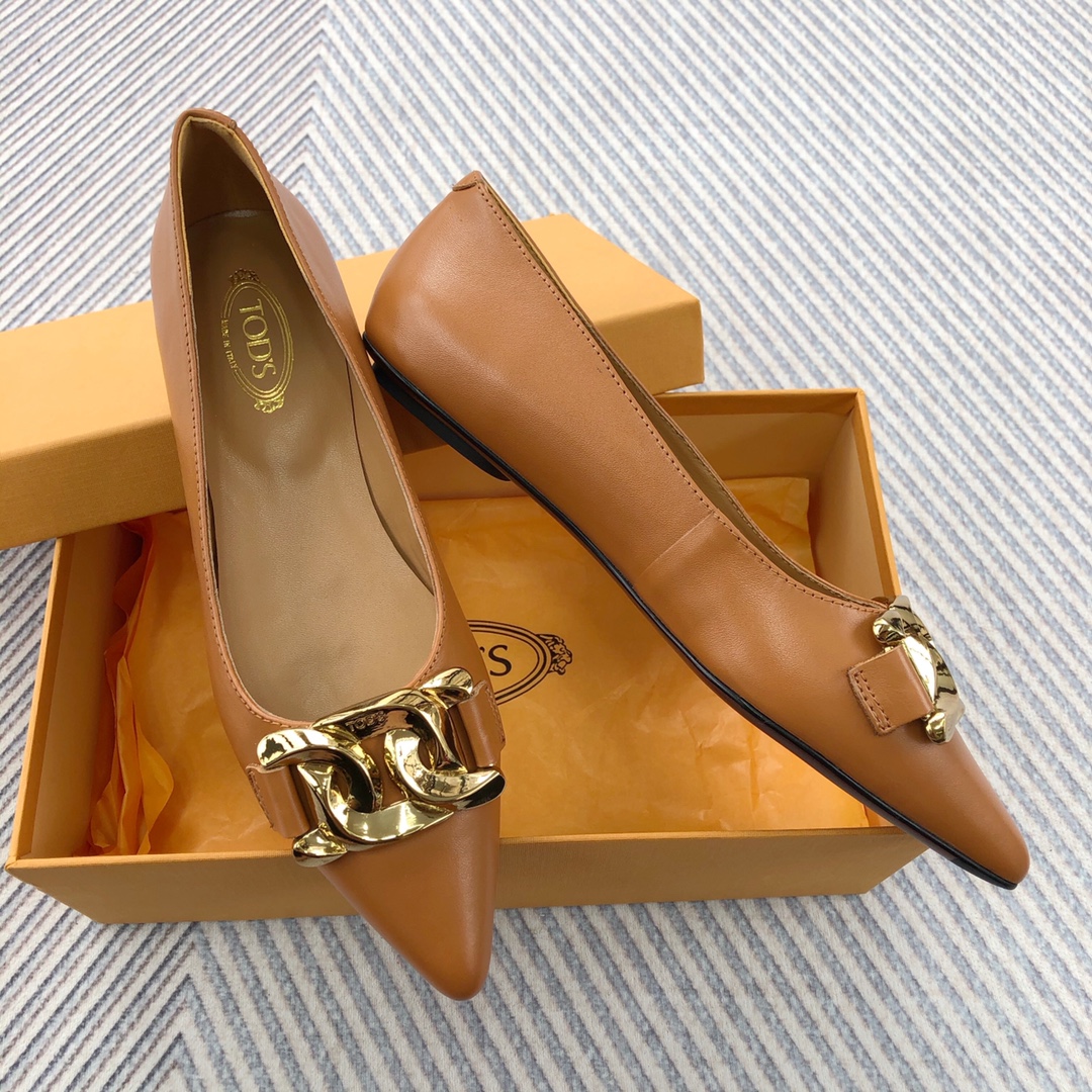 TODS Classic Plumb-Button Single-Shoe: Comfortable and Graceful Design Cabinet - 图片 4