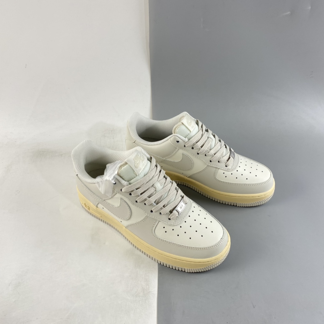 P240  Nike Air Force 1’07 Low 白灰色 空军一号低帮休闲板鞋 BS8871-227