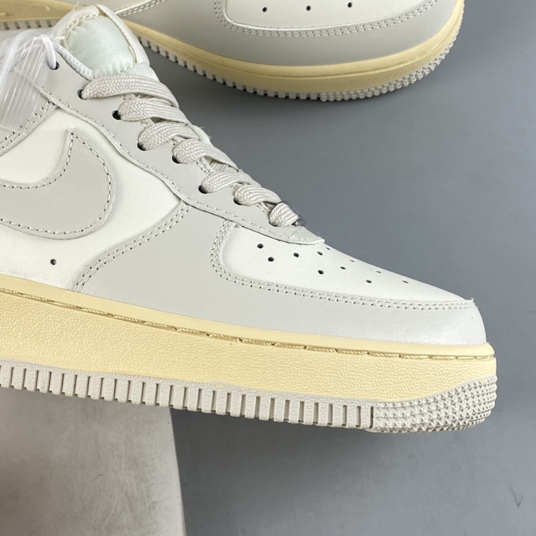 P240  Nike Air Force 1’07 Low 白灰色 空军一号低帮休闲板鞋 BS8871-227