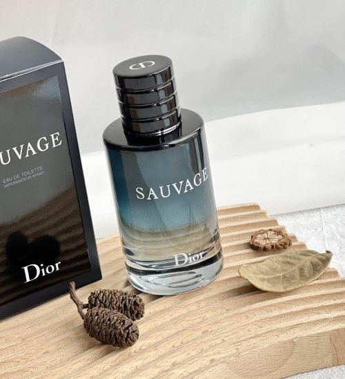 Dior Sauvage Eau de Toilette for Men, A Classic Aromatic Fragrance 1 Dior Sauvage Eau de Toilette for Men, A Classic Aromatic Fragrance