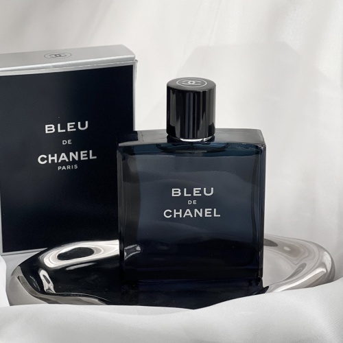 Bleu De Chanel Eau De Toilette Spray for Men - Woody Aromatic Fragrance 1 Bleu De Chanel Eau De Toilette Spray for Men - Woody Aromatic Fragrance