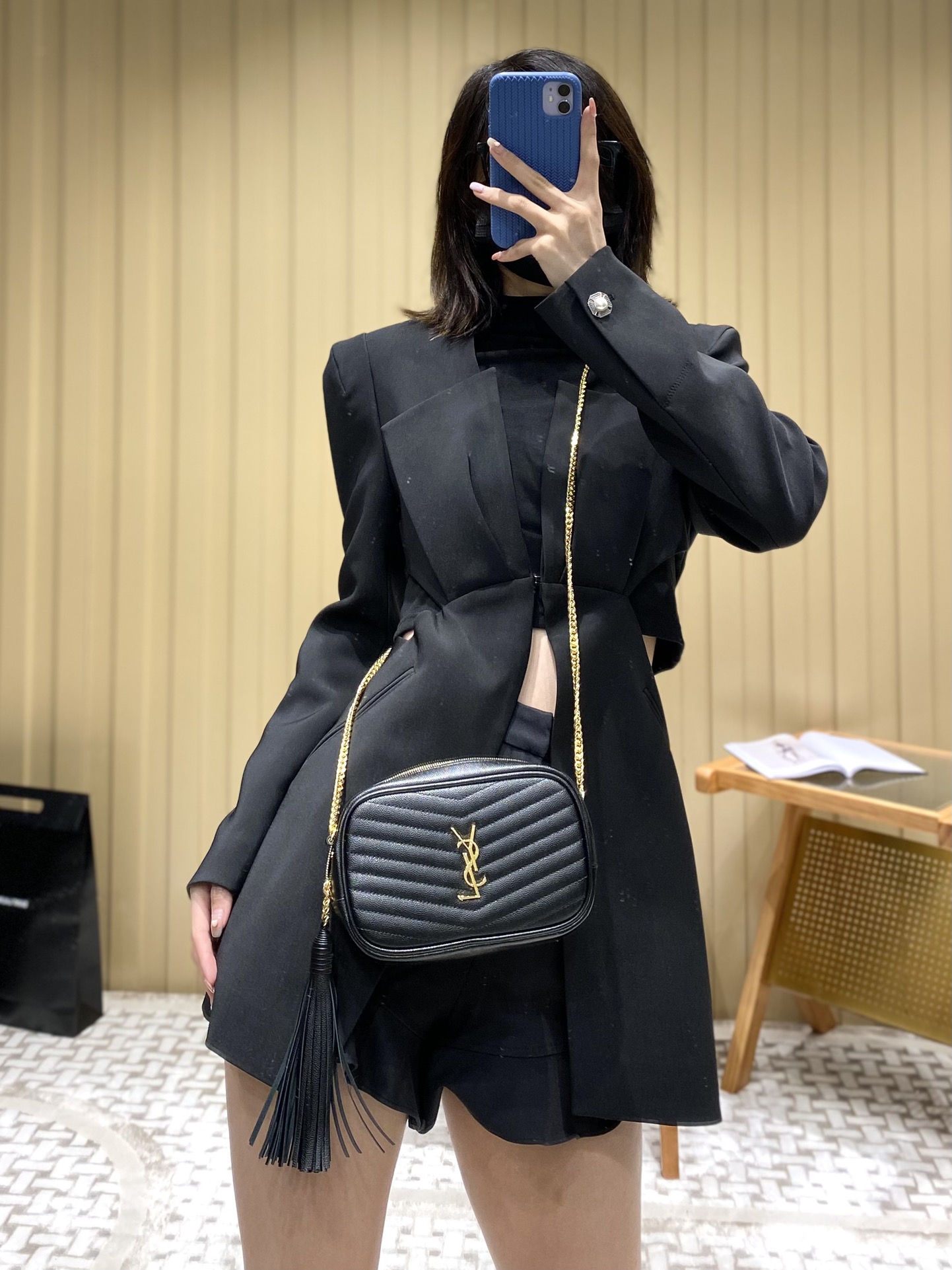 YSL Lou 迷你提花粒面牛皮相机包 585040