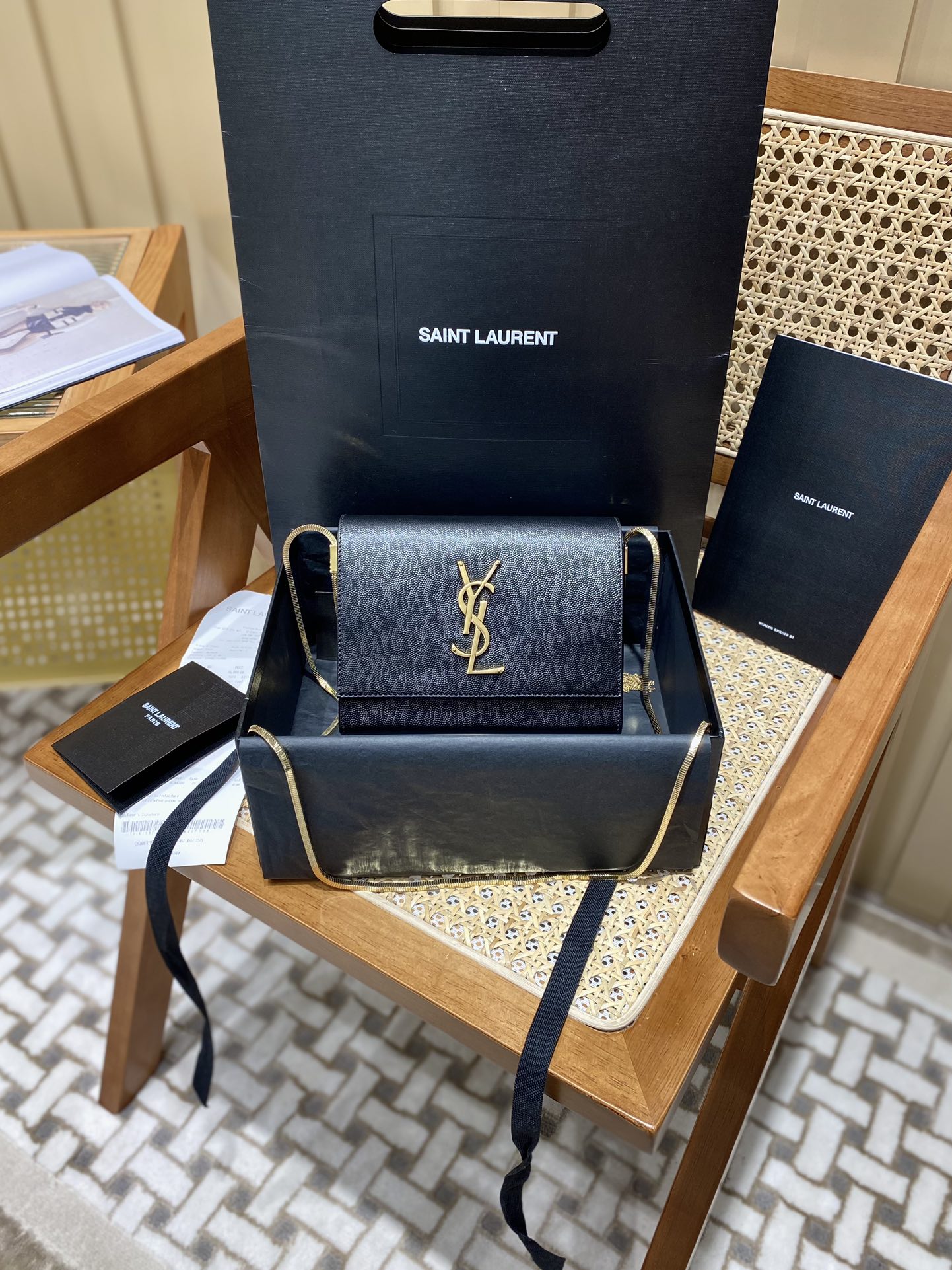 YSL ๐๐๐ญ๐ ๐๐จ๐ฑ ๐๐๐ 593122