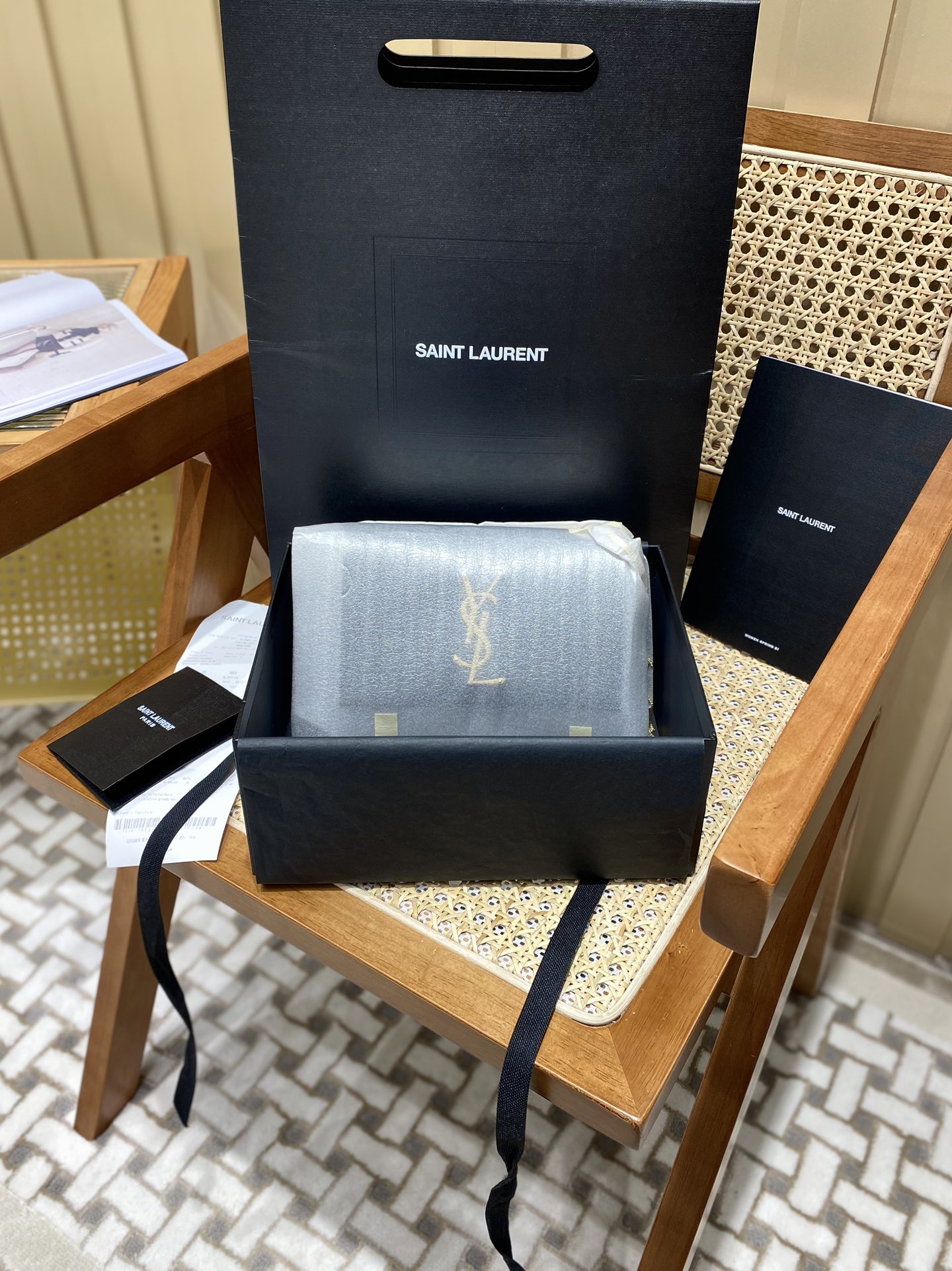 YSL ๐๐๐ญ๐ ๐๐จ๐ฑ ๐๐๐ 593122