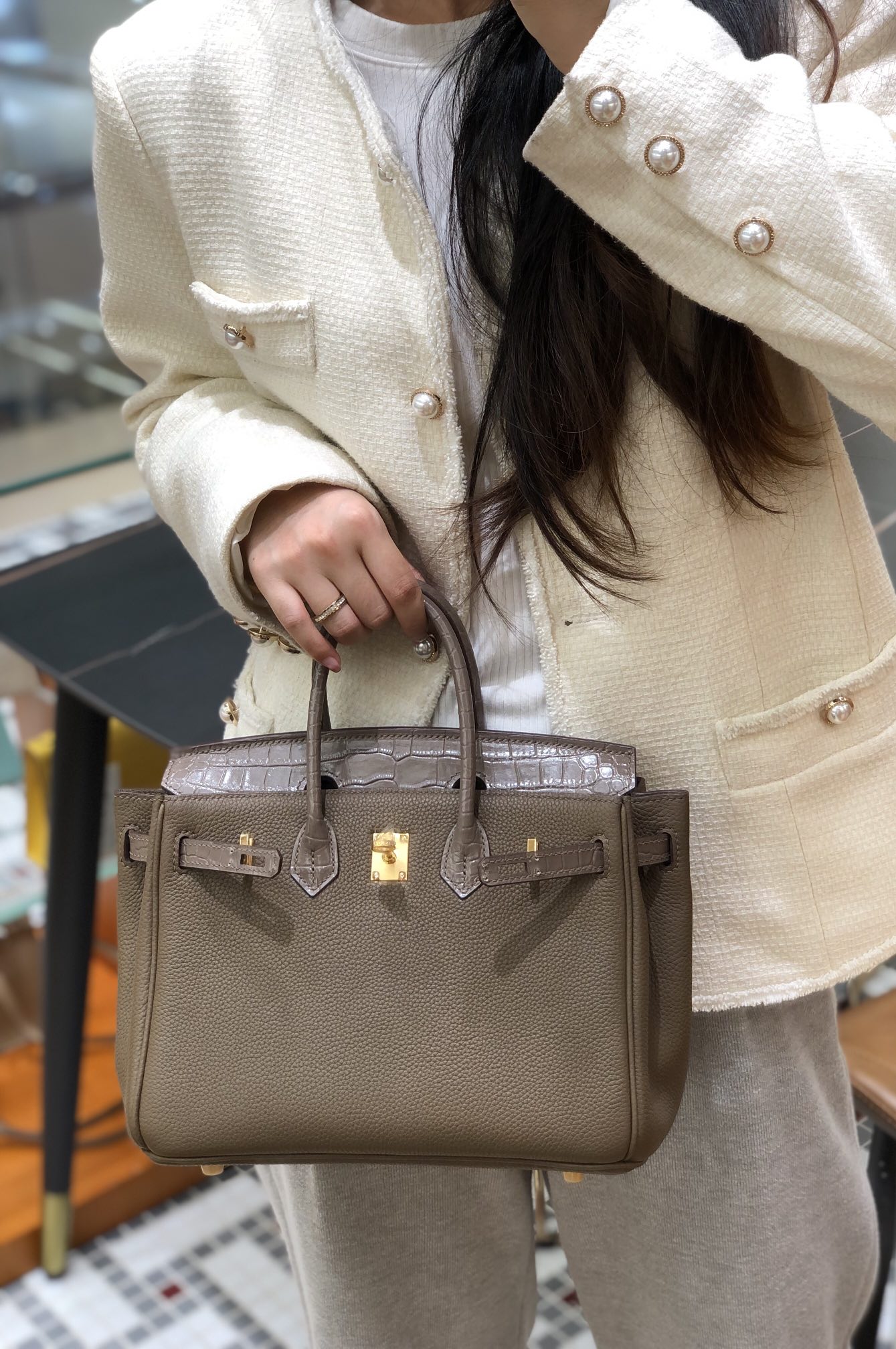 Hermès 专柜款经典手袋 5