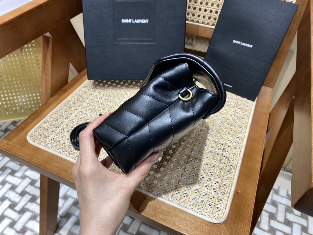 YSL LouLou 20CM 迷你斜挎包 467072黑色/金扣