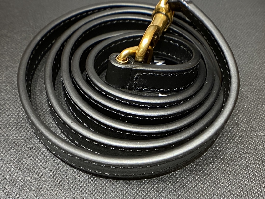 YSL LouLou 20CM 迷你斜挎包 467072黑色/金扣