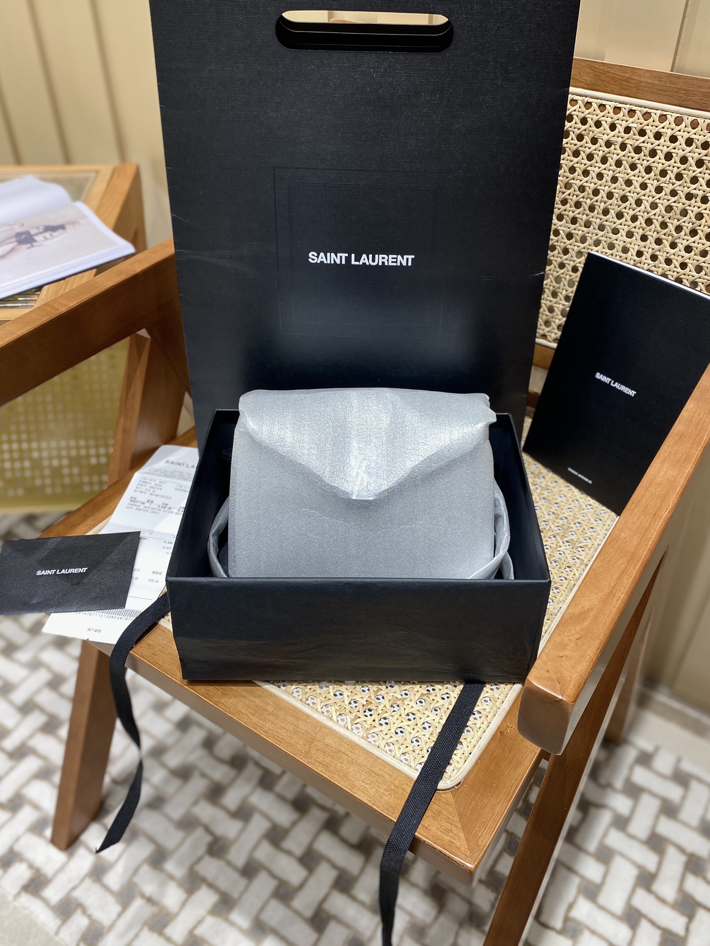 YSL LouLou 20CM 迷你斜挎包 467072黑色/金扣