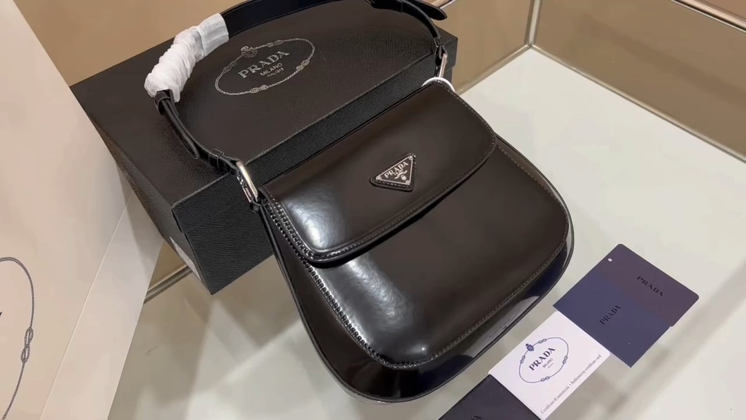 Yupoo Gucci Bags Watches Nike Clothing Jordan Yeezy Balenciaga Shoes
