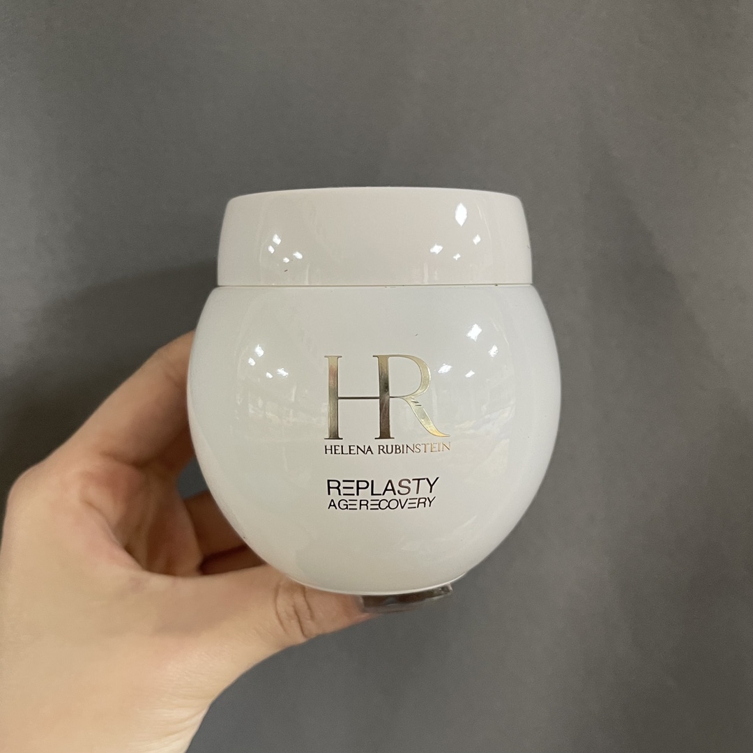 Louis Vuitton Haute Couture Couture Beauty Luxury Skincare Cosmetics 3