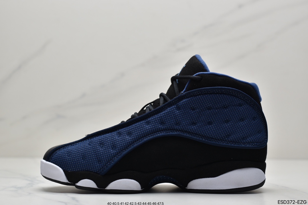 430 Air Jordan 13 Low ”Brave Blue”  鞋身整体以黑色为主色调DJ5982-400