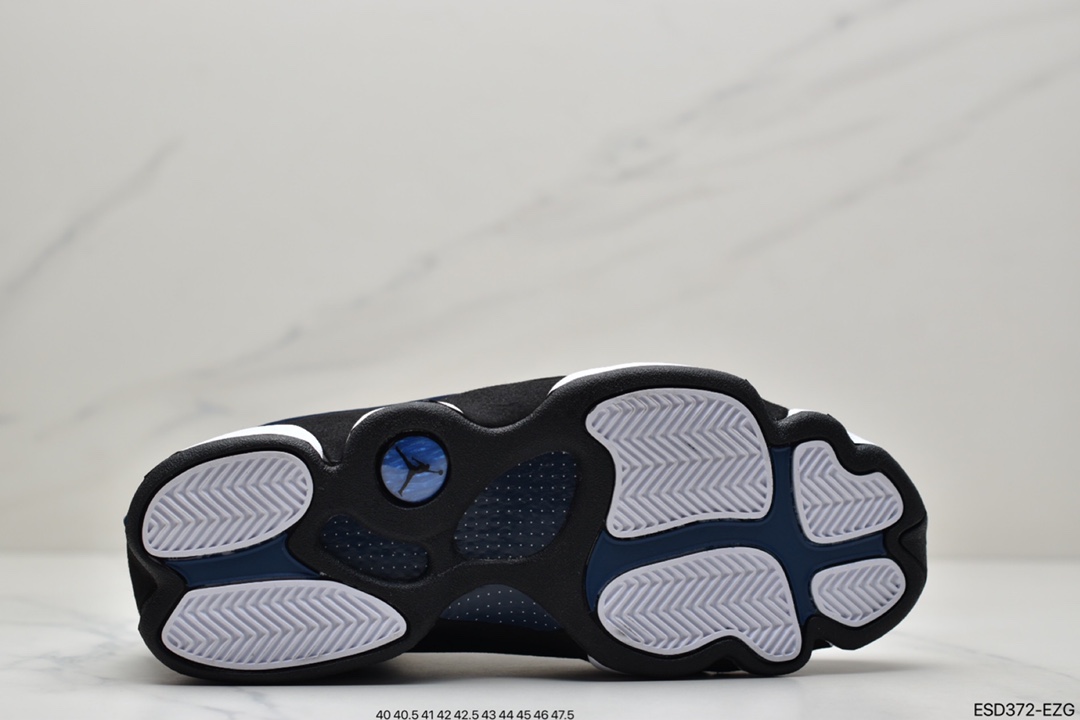 430 Air Jordan 13 Low ”Brave Blue”  鞋身整体以黑色为主色调DJ5982-400