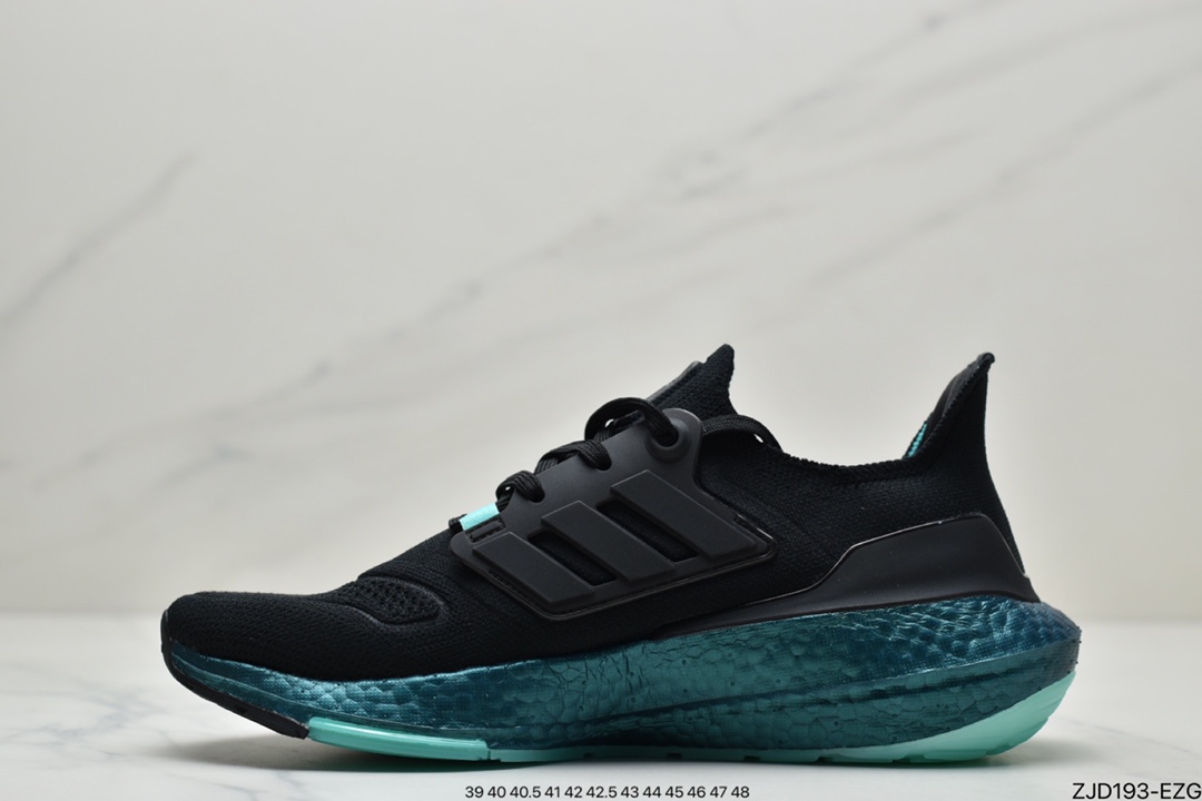 240 阿迪达斯Adidas Ultraboost DNA UB22全掌爆米花休闲运动跑鞋GX5564