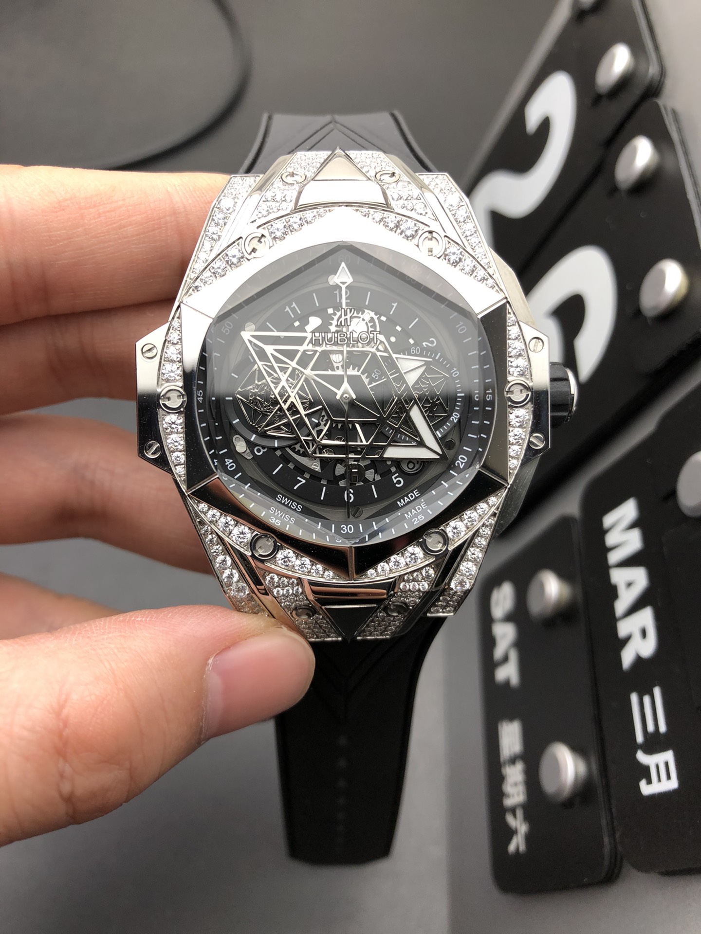 Hublot HB 二代刺青