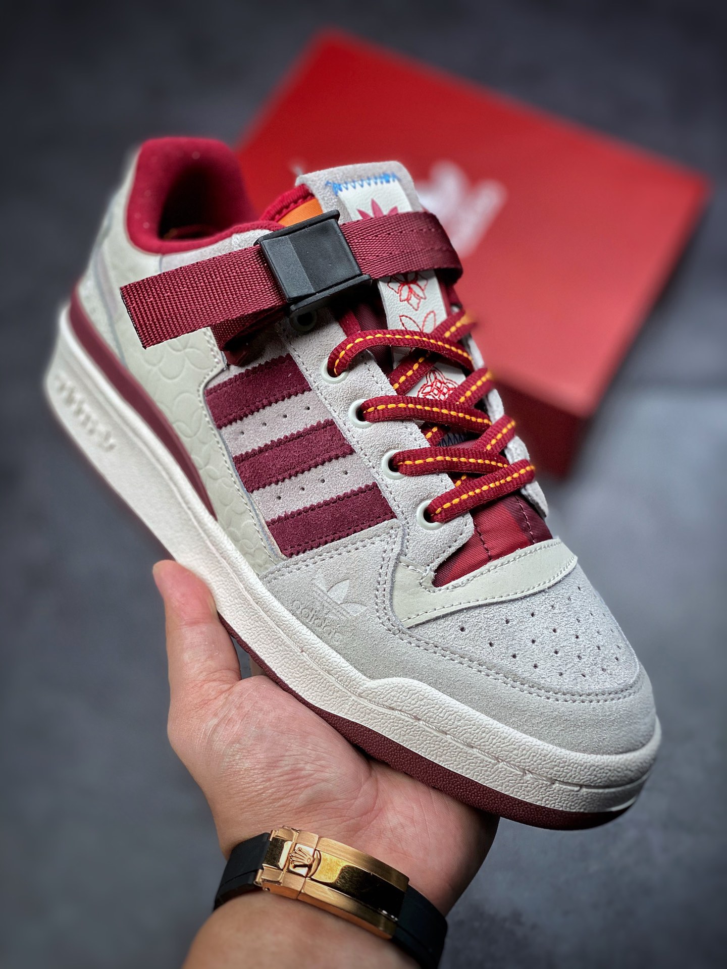 220  Adidas Originals Forum Low CNY 米白红海外渠道版 GX8866
