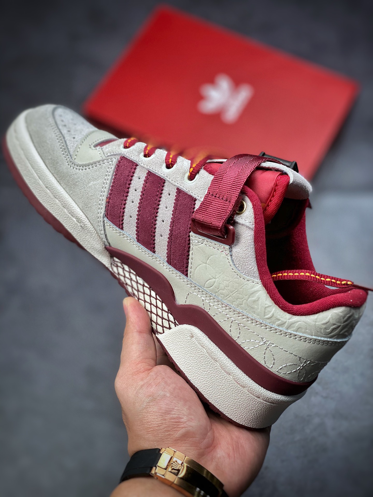 220  Adidas Originals Forum Low CNY 米白红海外渠道版 GX8866