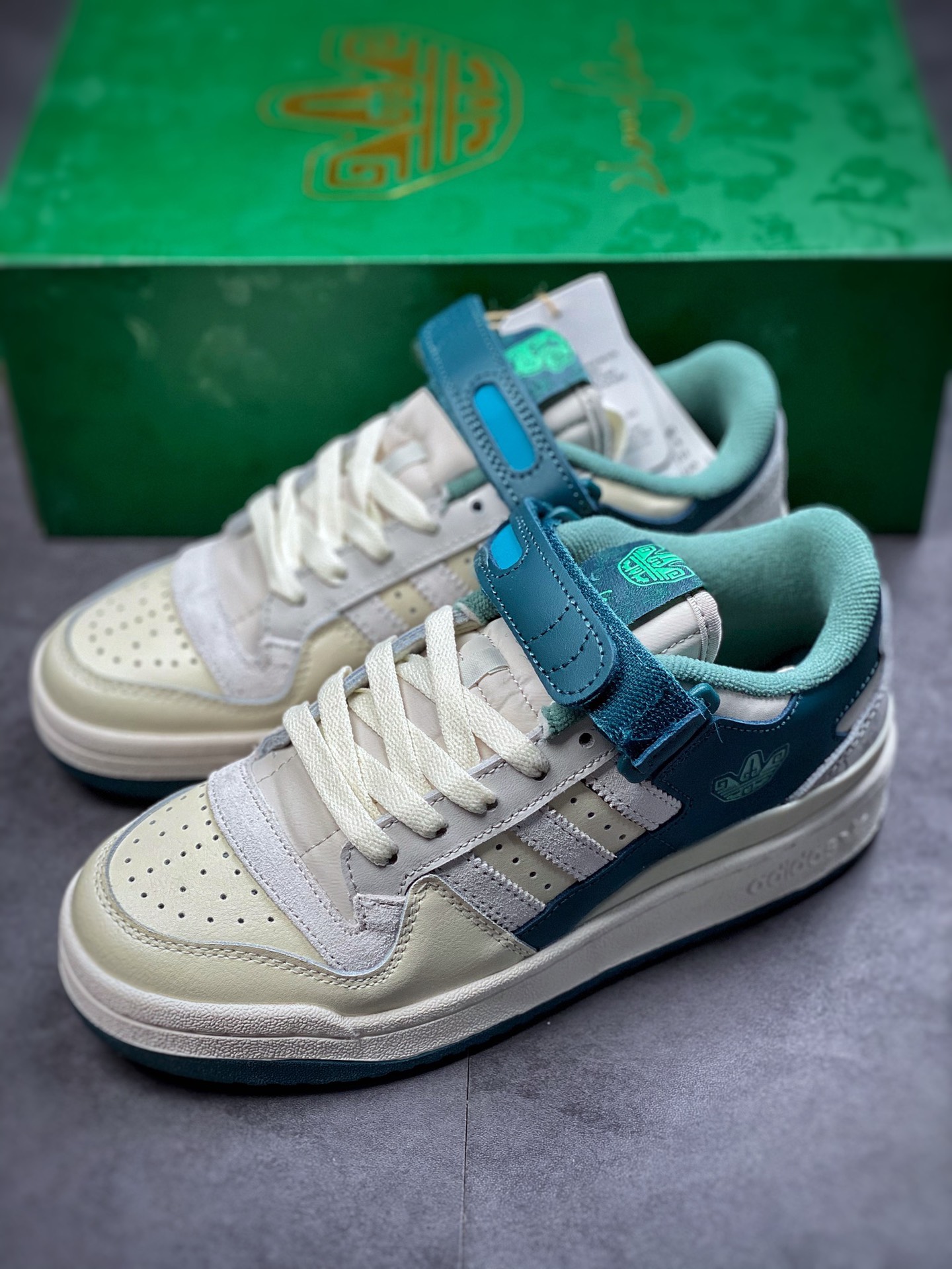 220  Forum Low 三星堆 限定 adidas Forum “SanXingDui”中国风 HP2067